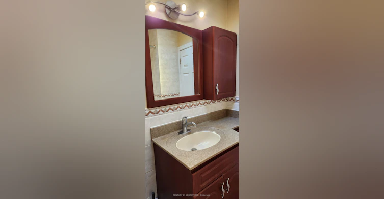 27 Par Avenue, Toronto, ON, M1G 2G5 - 21