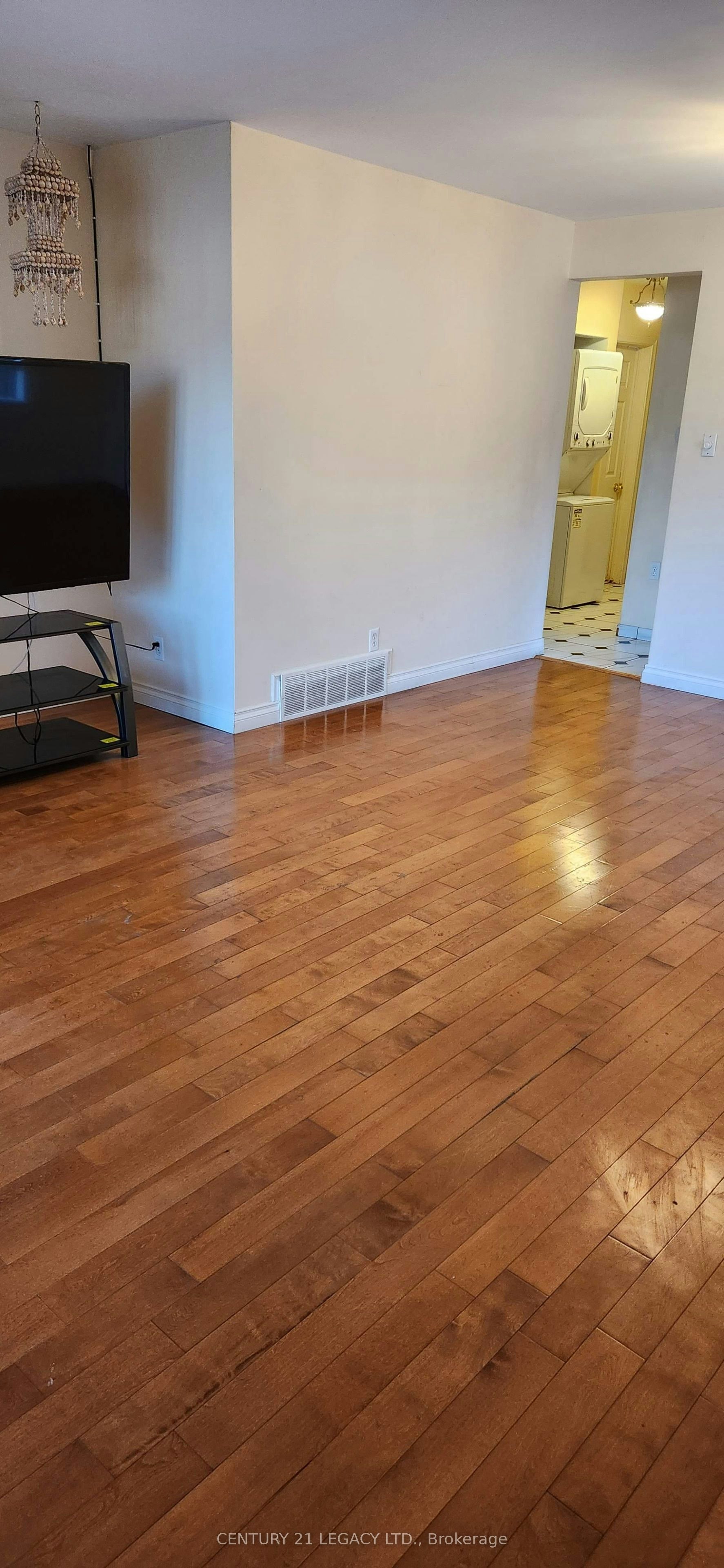 27 Par Avenue, Toronto, ON, M1G 2G5 - 12