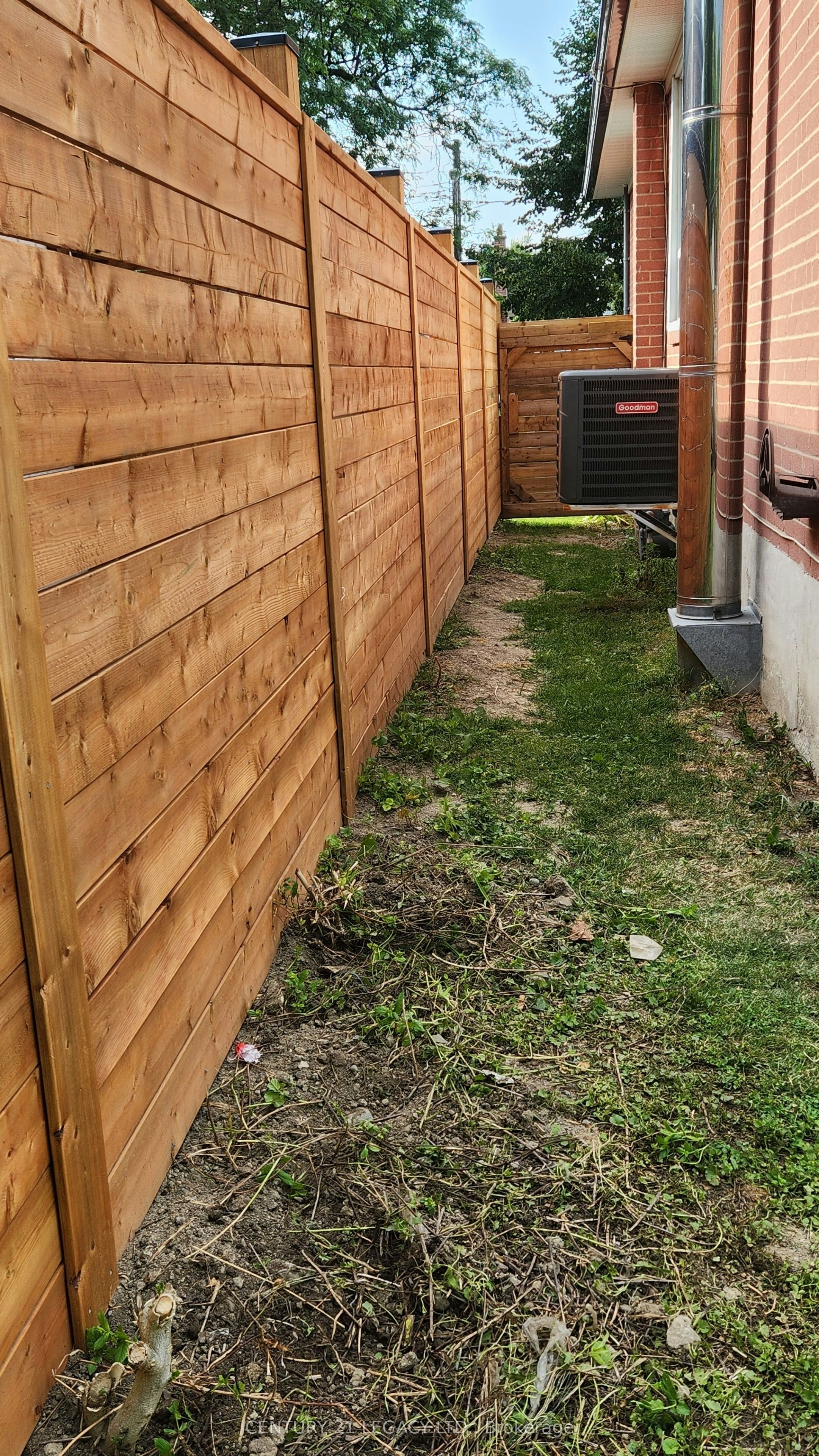 27 Par Avenue, Toronto, ON, M1G 2G5 - 3