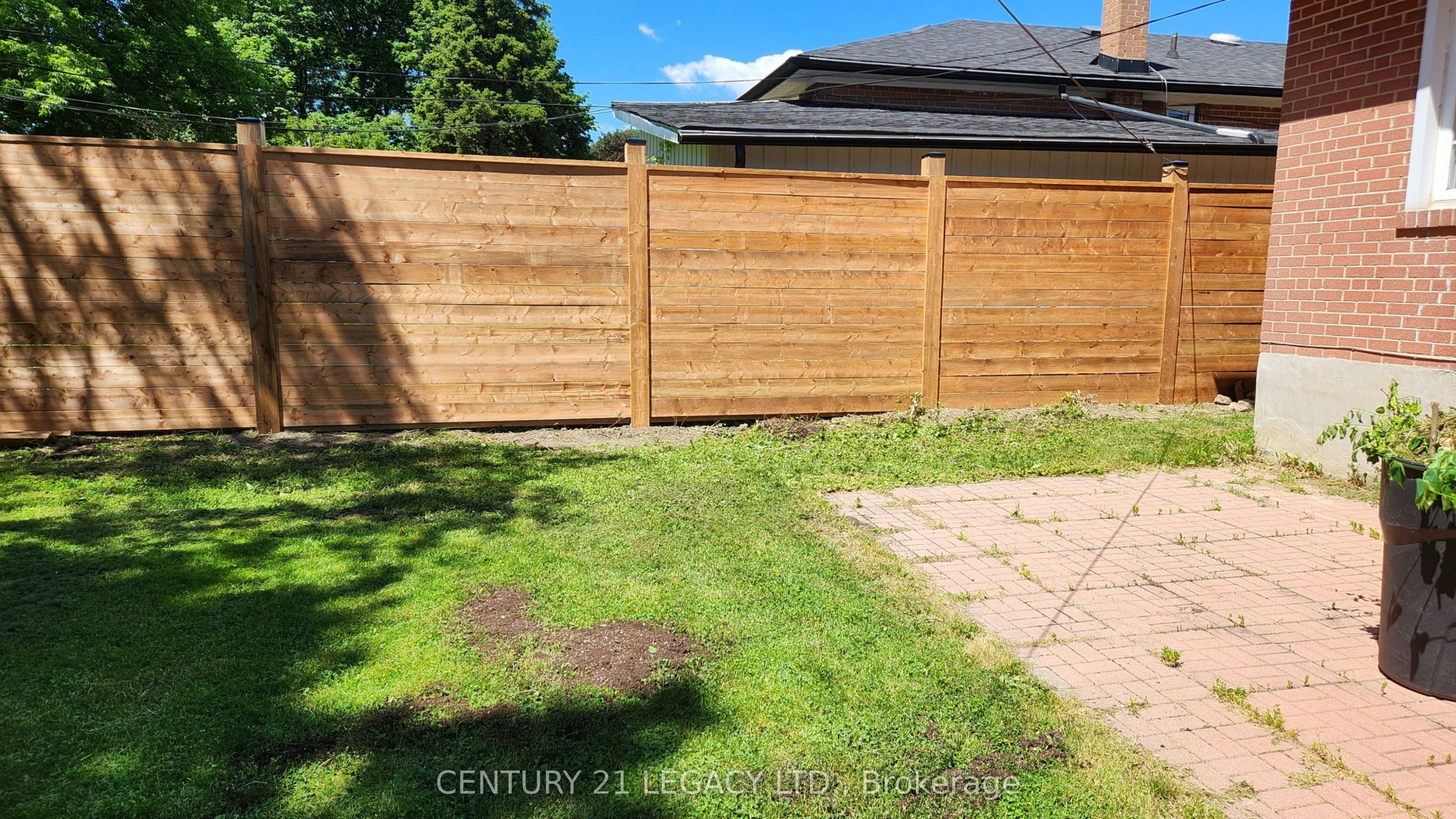 27 Par Avenue, Toronto, ON, M1G 2G5 - 5