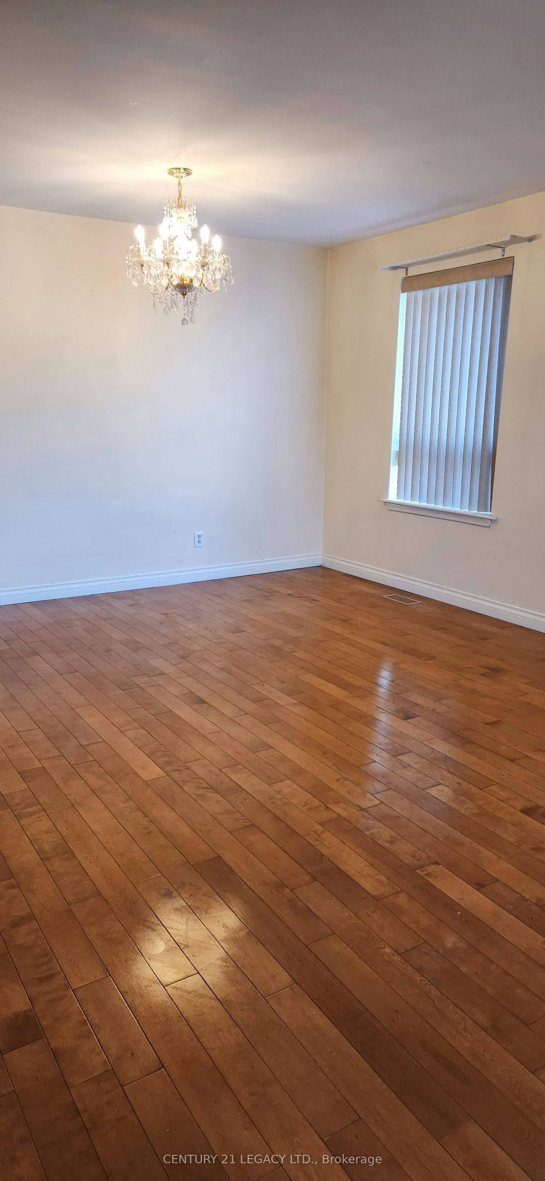 27 Par Avenue, Toronto, ON, M1G 2G5 - 17