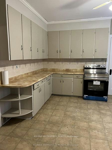329 Ritson Road S, Oshawa, ON, L1H 5J3 - 6