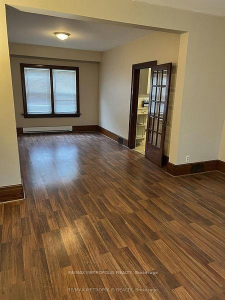 329 Ritson Road S, Oshawa, ON, L1H 5J3 - 4