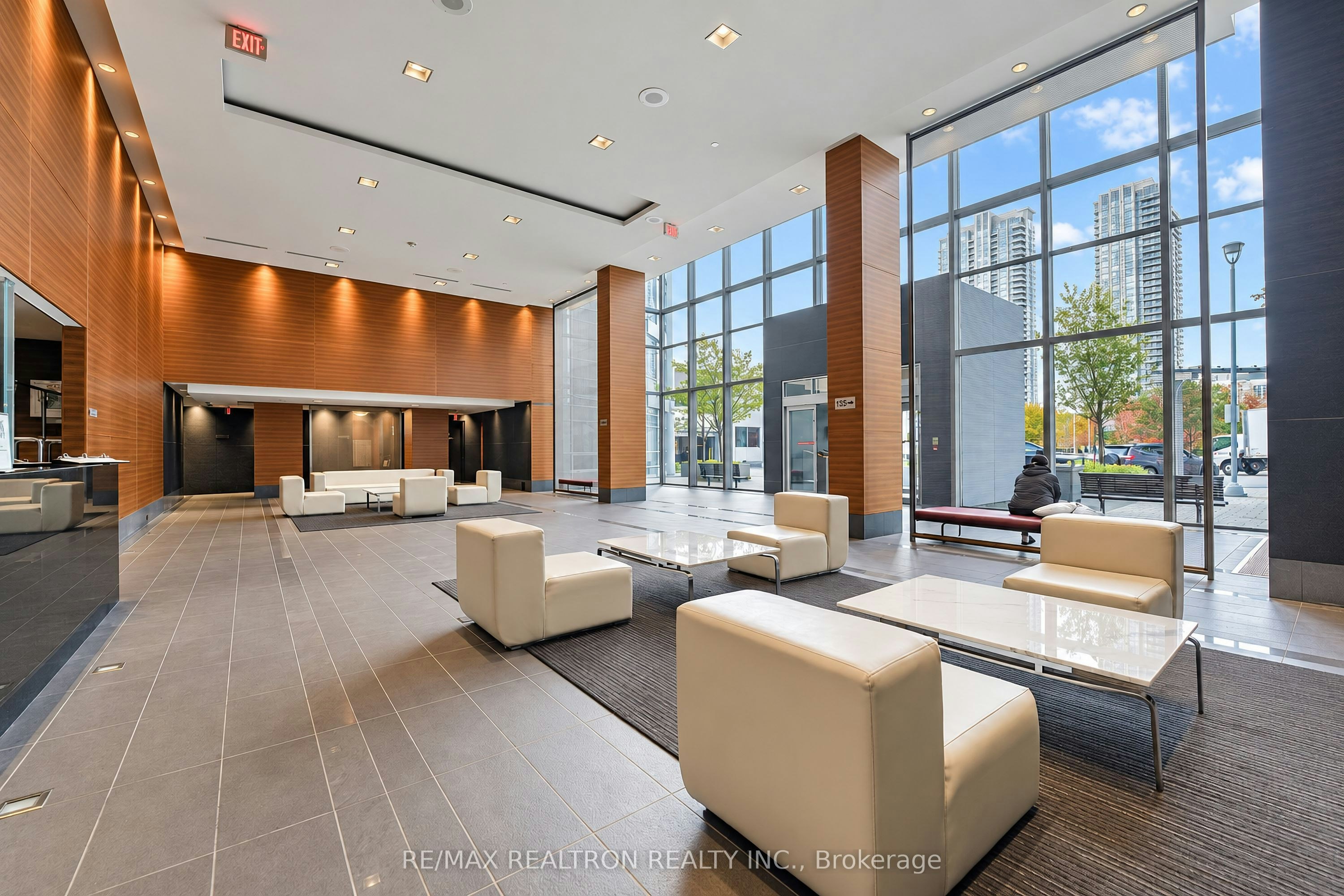 1315-135 Village Green Square, Toronto, ON, M1S 0G4 - 4