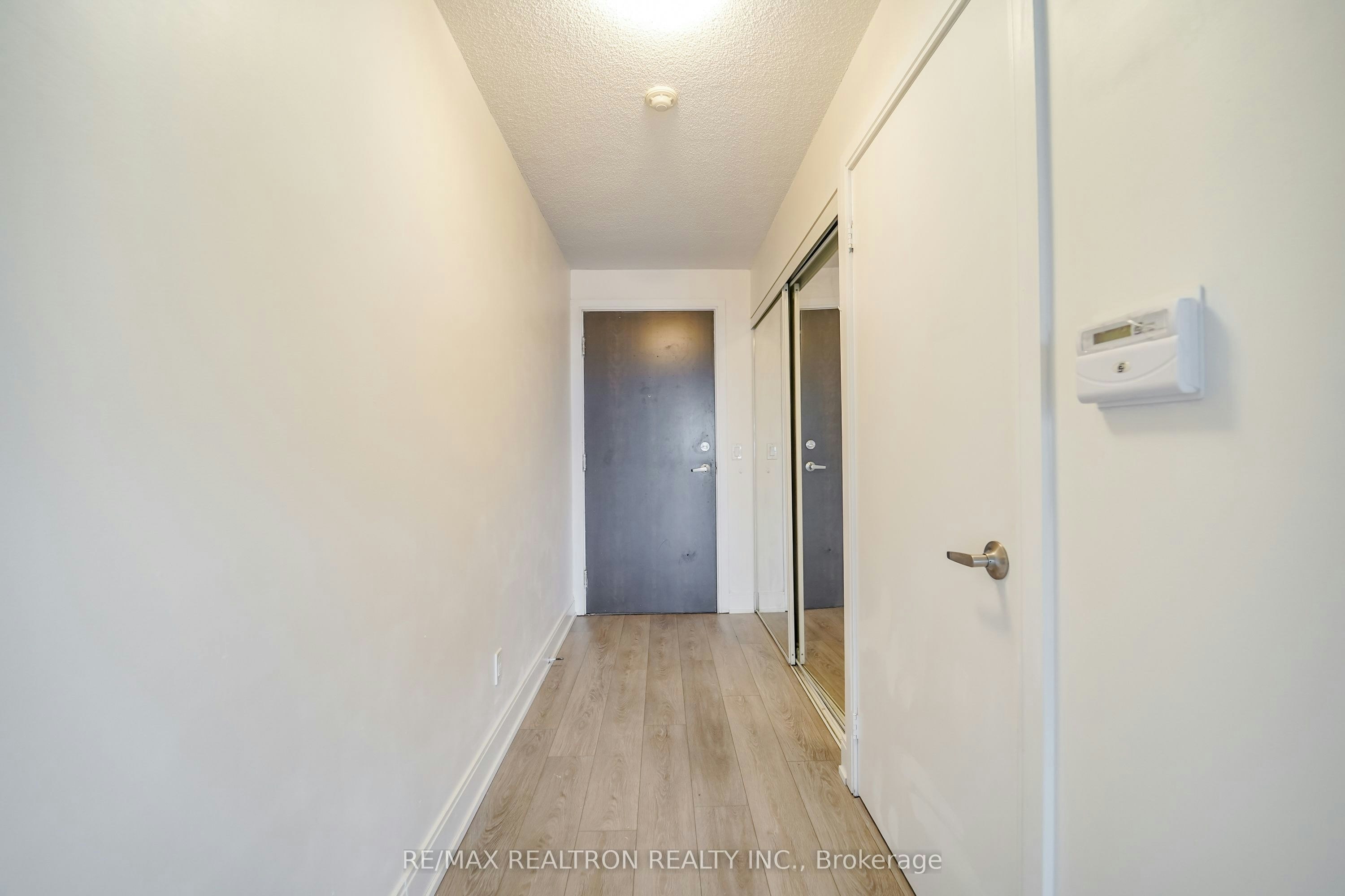 1315-135 Village Green Square, Toronto, ON, M1S 0G4 - 6