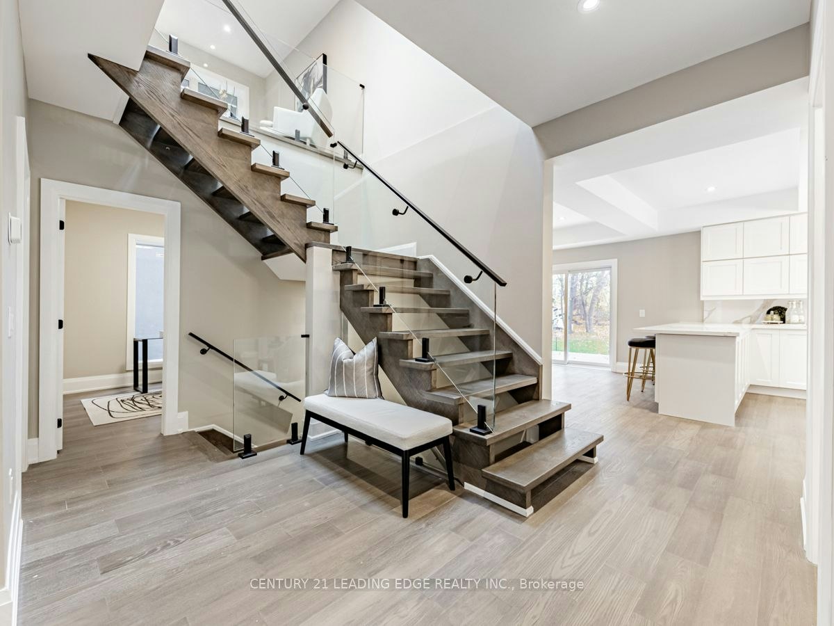 19 Donalda Crescent, Toronto, ON, M1S 1N5 - 9
