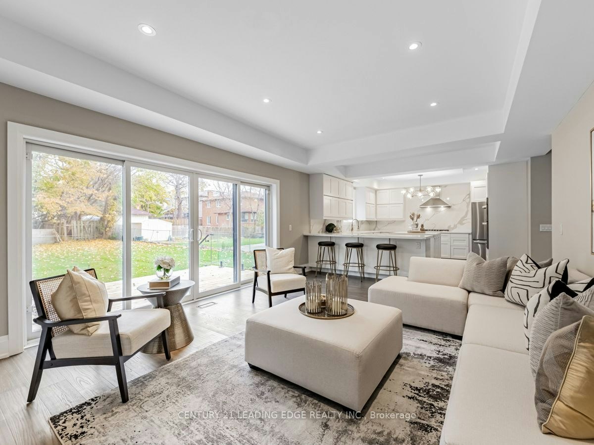 19 Donalda Crescent, Toronto, ON, M1S 1N5 - 16