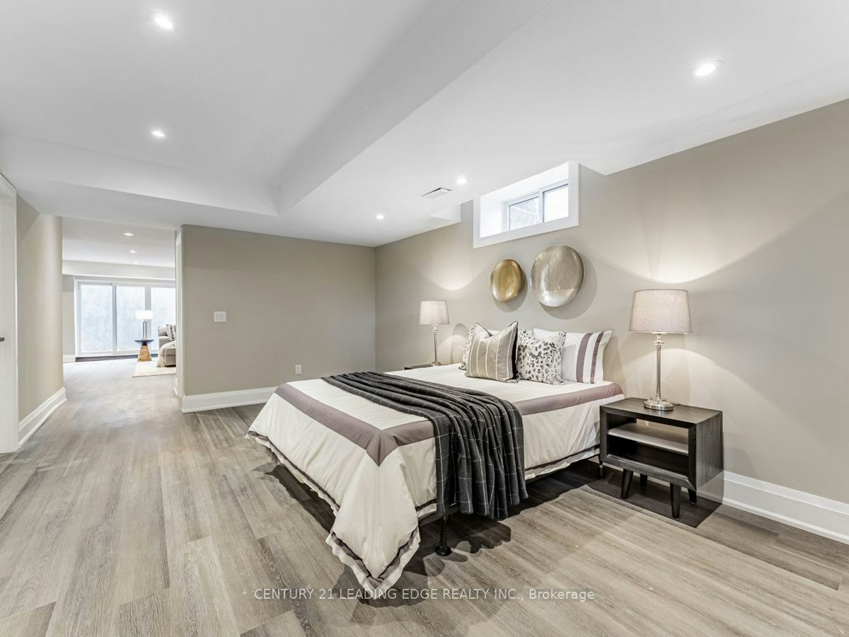 19 Donalda Crescent, Toronto, ON, M1S 1N5 - 34