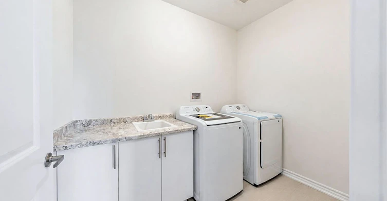 1041 Suddard Avenue, Oshawa, ON, L1L 0V5 - 15