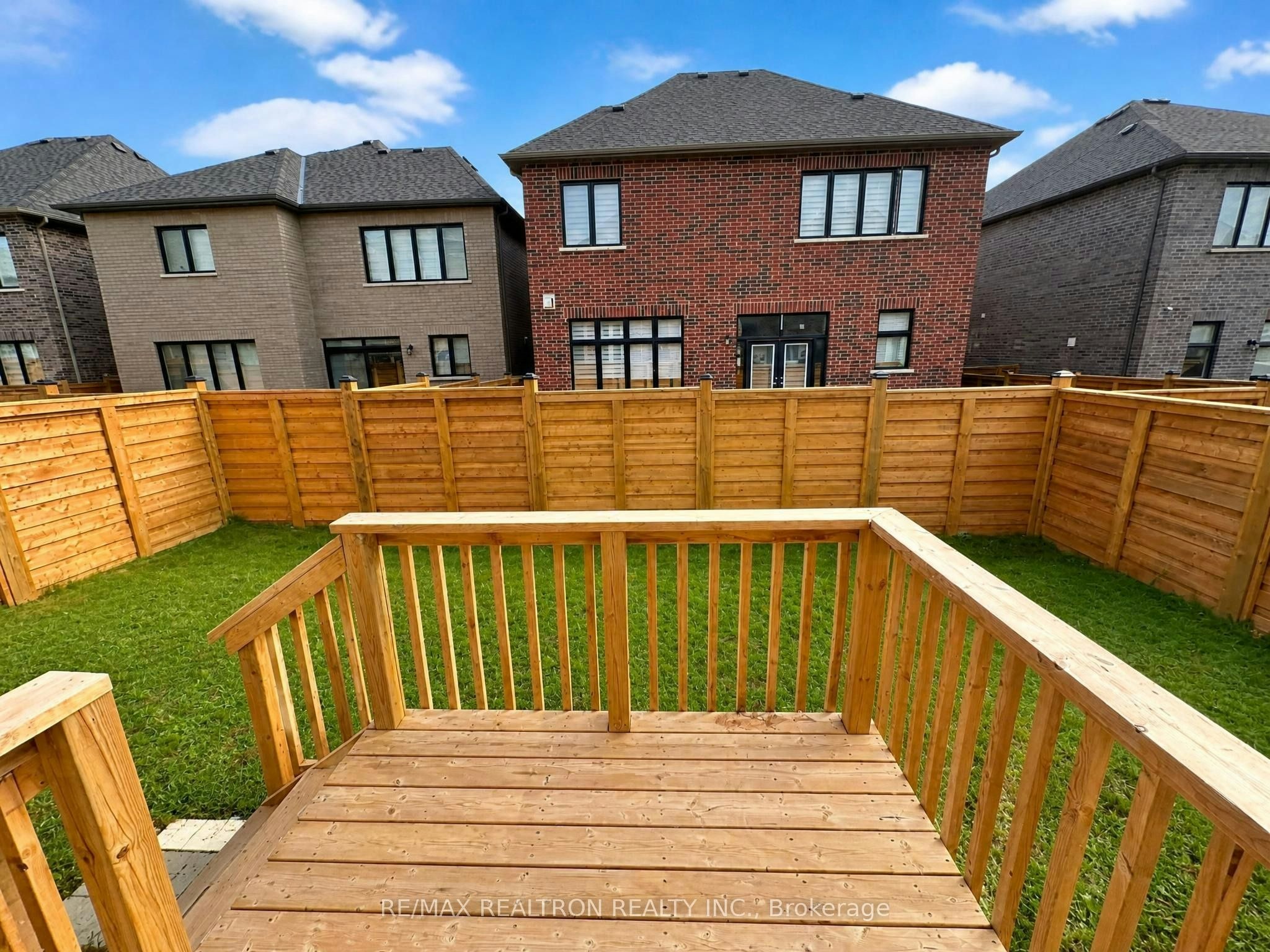 1041 Suddard Avenue, Oshawa, ON, L1L 0V5 - 16