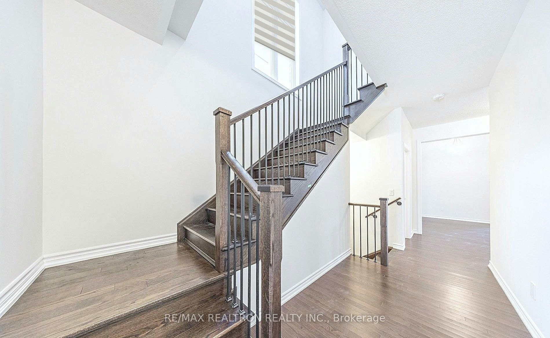 1041 Suddard Avenue, Oshawa, ON, L1L 0V5 - 2