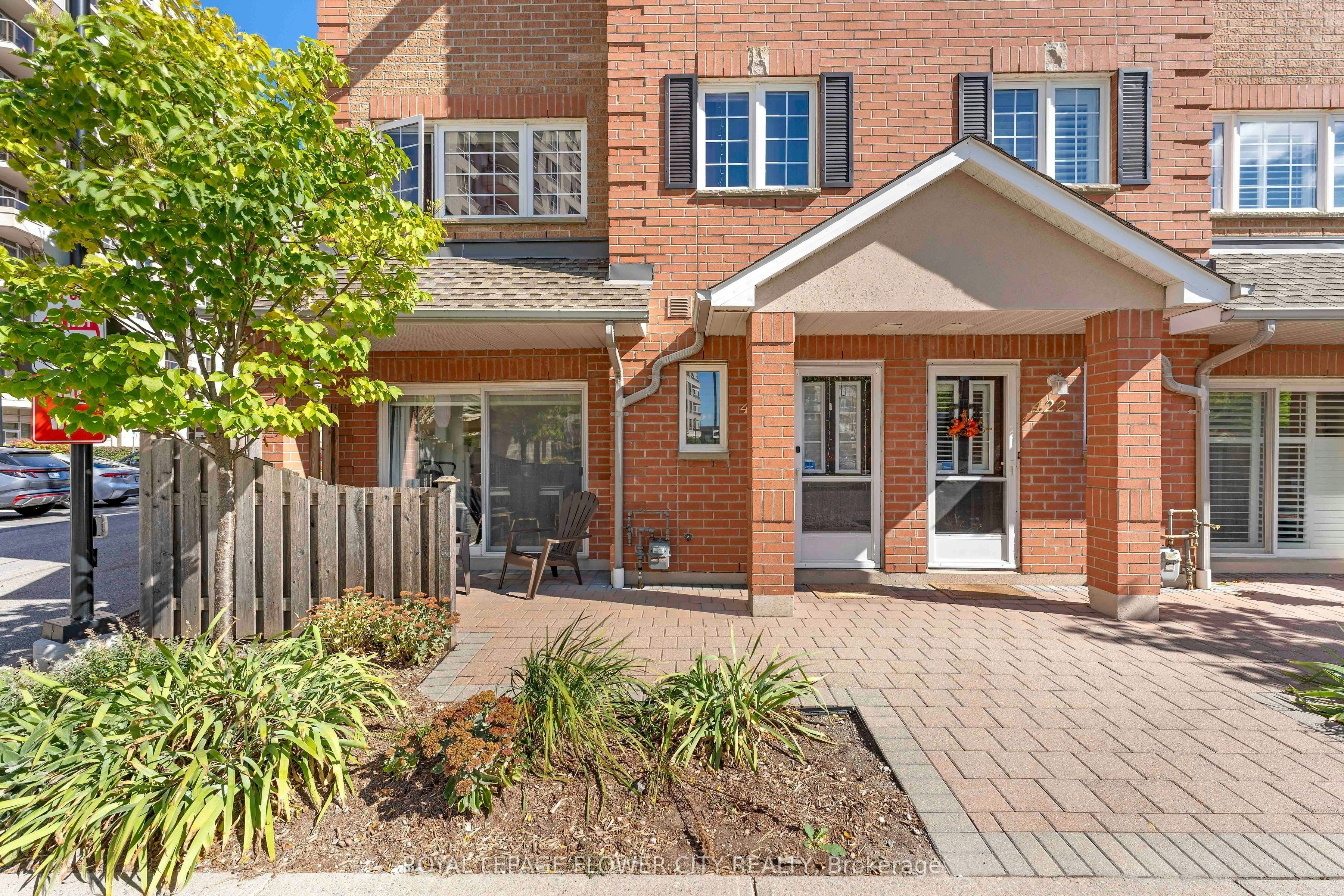 423-1400 The Esplanade N/A, Pickering, ON, L1V 6V2 - 2