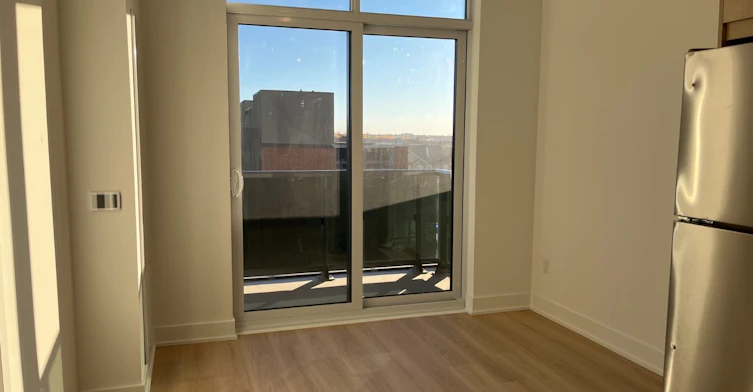 305-2545 Simcoe Street N, Oshawa, ON, L1L 0W3 - 3