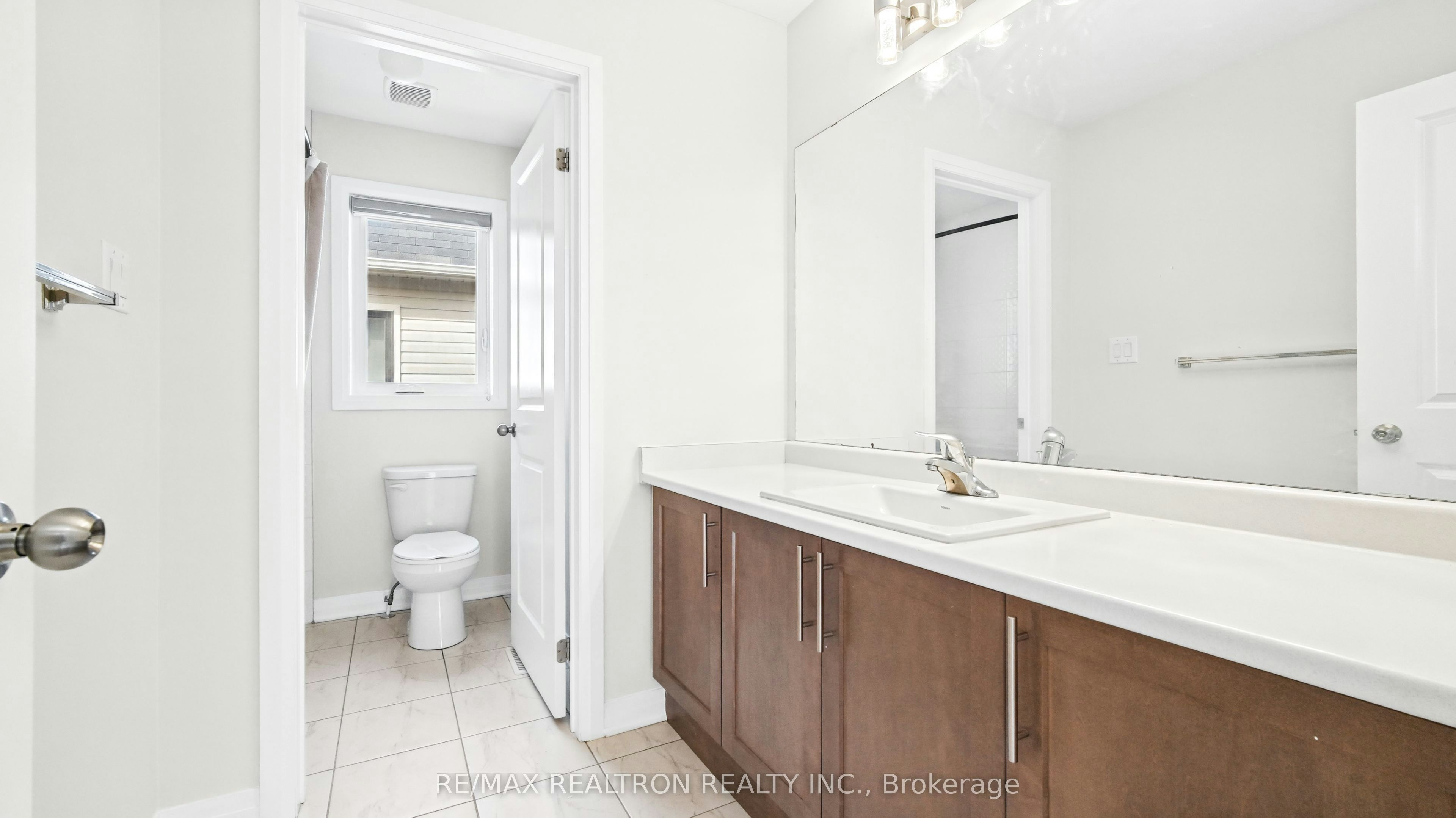 123 Yacht Drive, Clarington, ON, L1C 1Z8 - 34