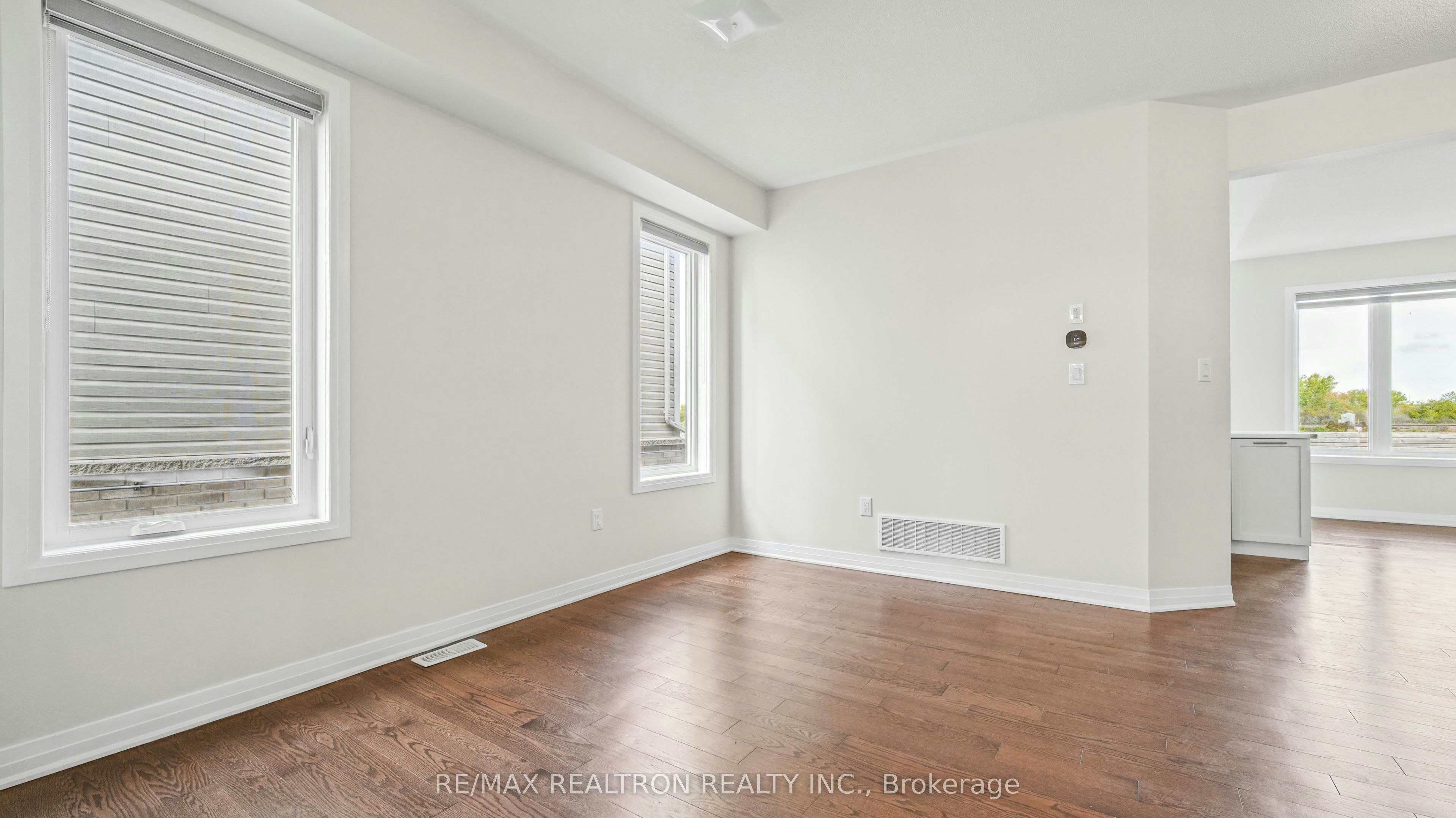 123 Yacht Drive, Clarington, ON, L1C 1Z8 - 7