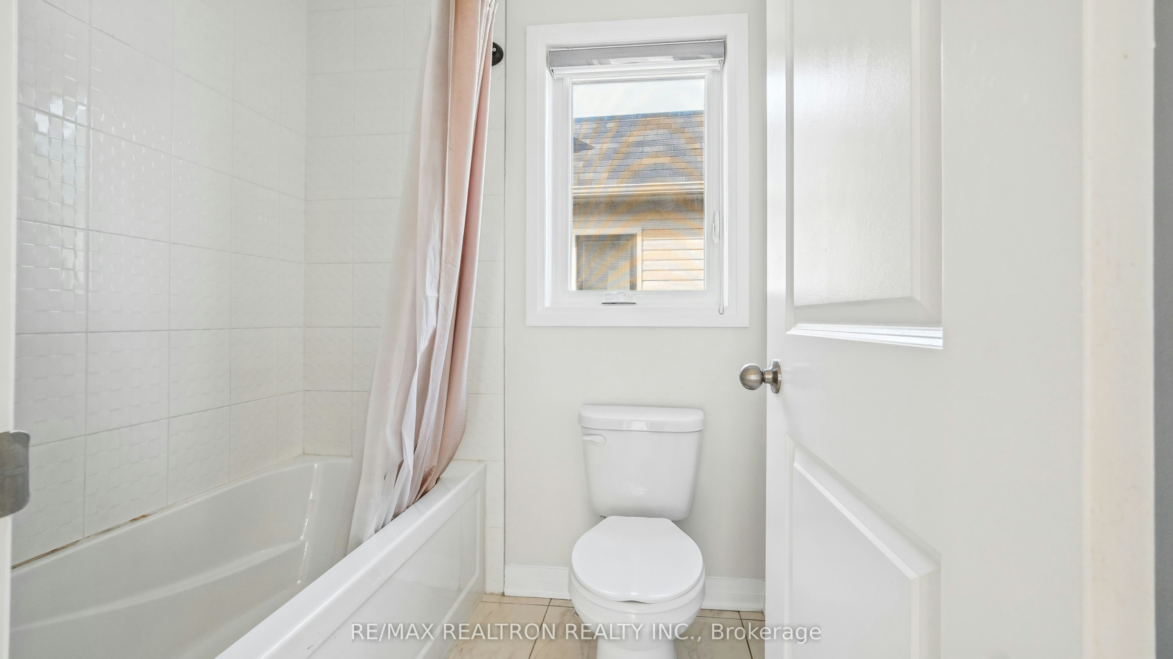123 Yacht Drive, Clarington, ON, L1C 1Z8 - 35