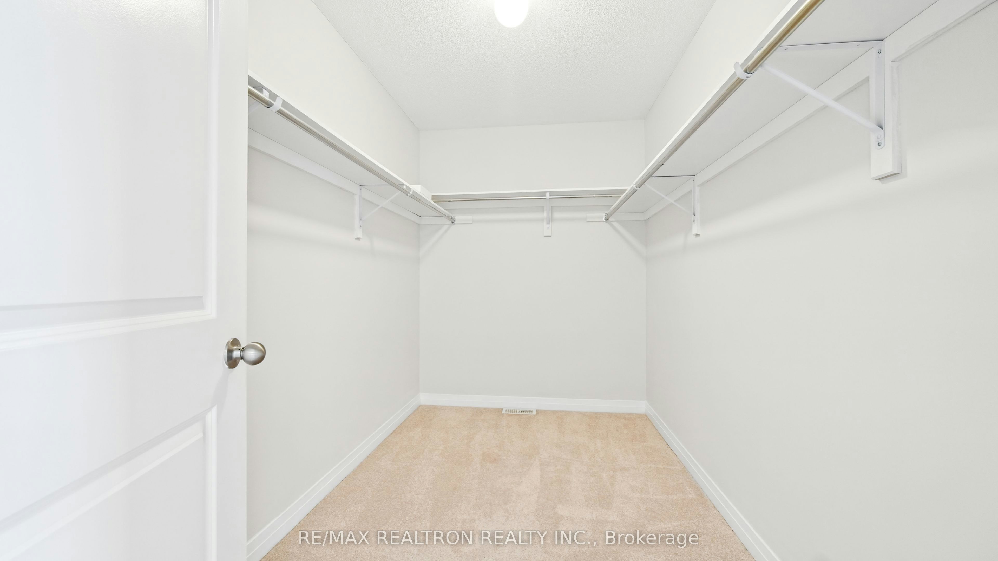 123 Yacht Drive, Clarington, ON, L1C 1Z8 - 26