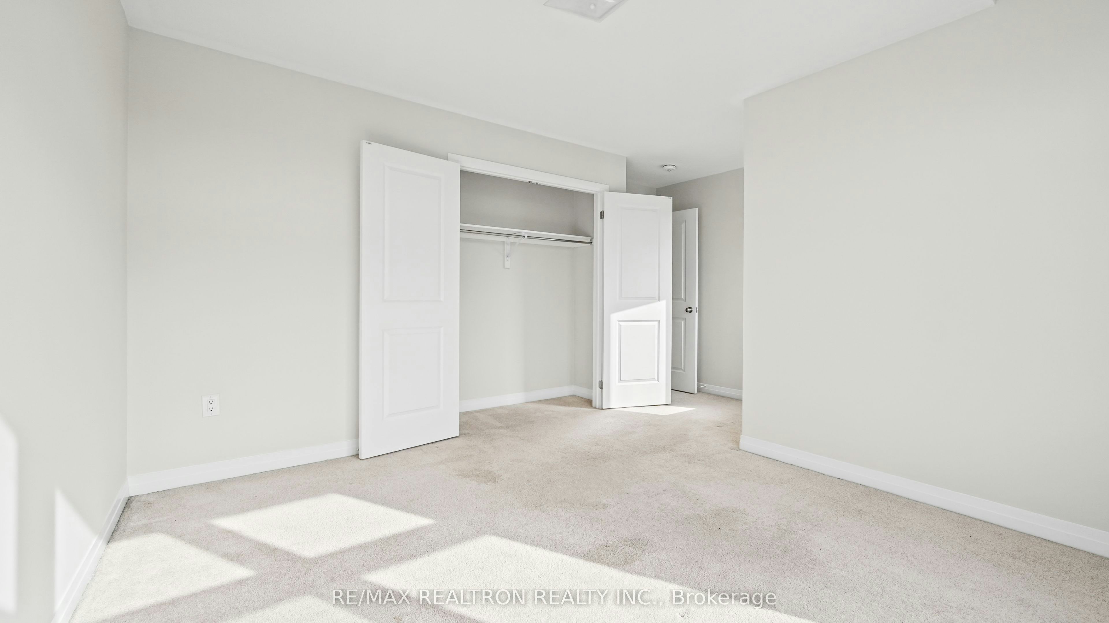 123 Yacht Drive, Clarington, ON, L1C 1Z8 - 33