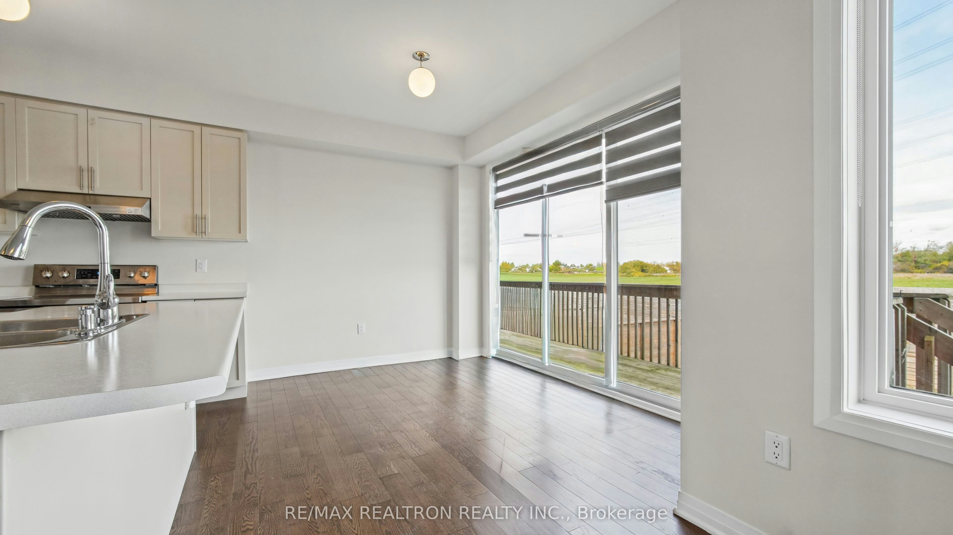 123 Yacht Drive, Clarington, ON, L1C 1Z8 - 14