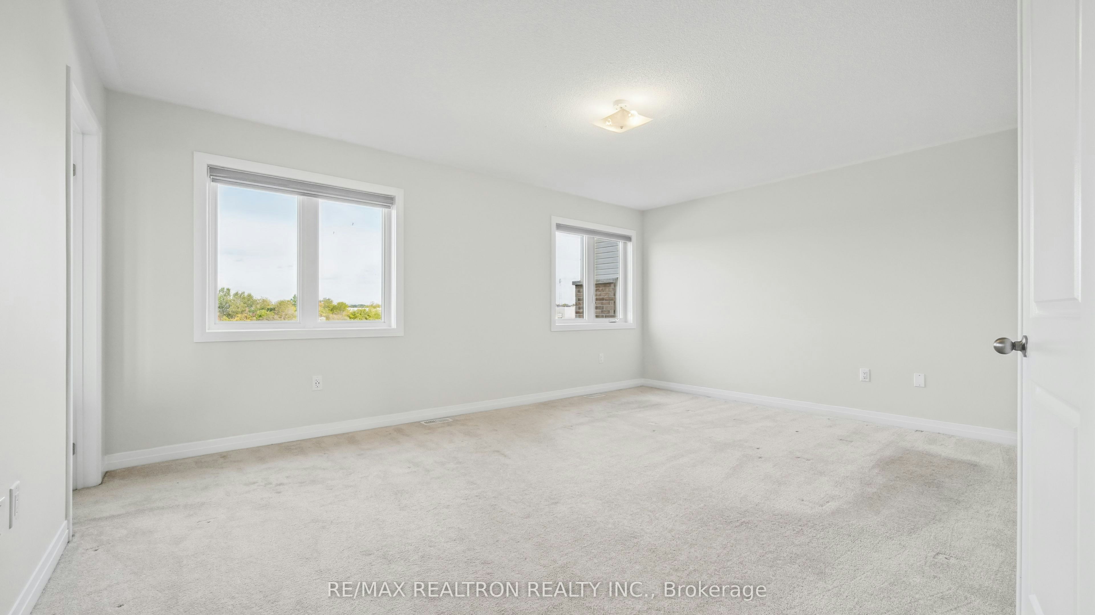 123 Yacht Drive, Clarington, ON, L1C 1Z8 - 22