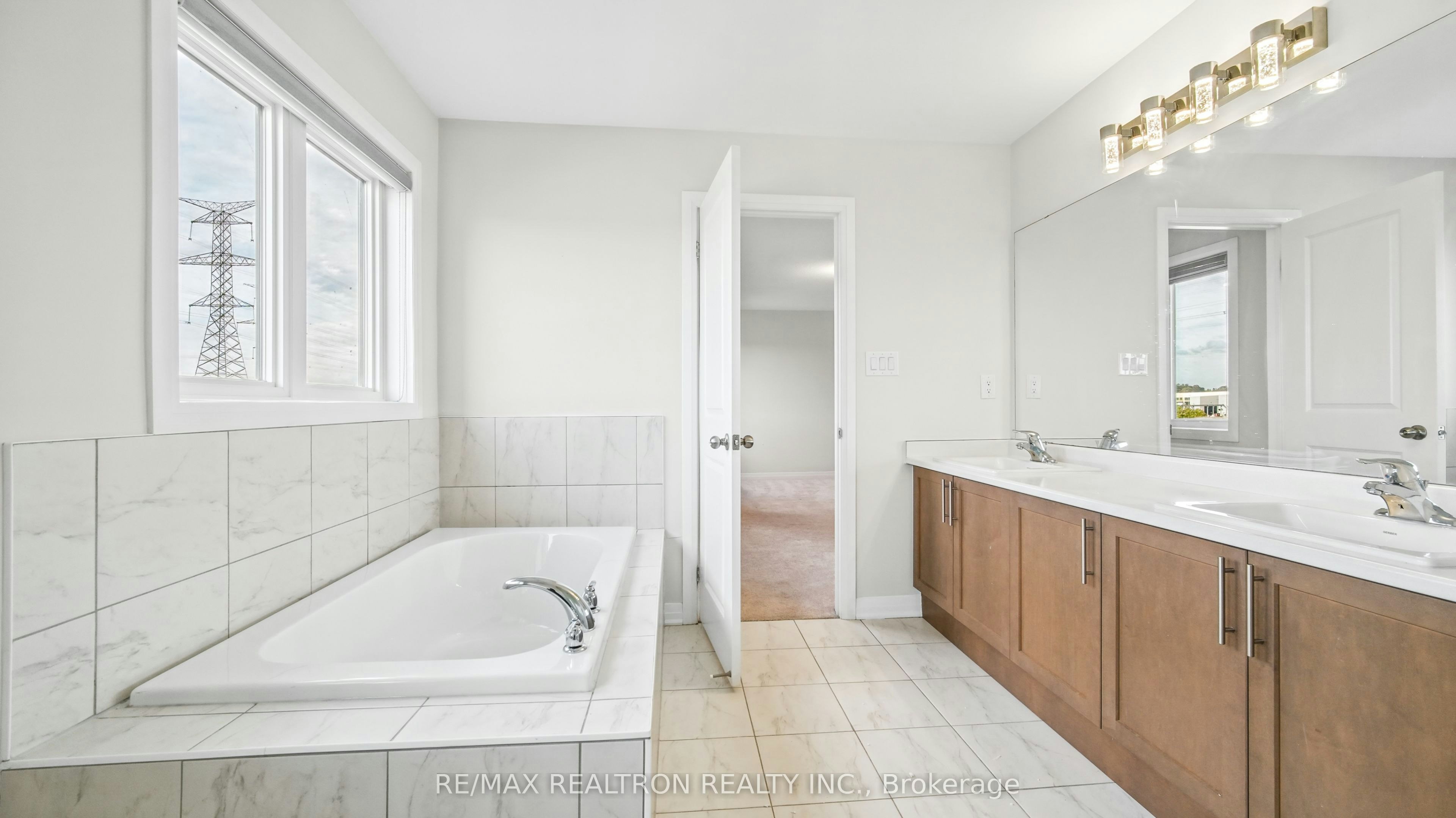 123 Yacht Drive, Clarington, ON, L1C 1Z8 - 25