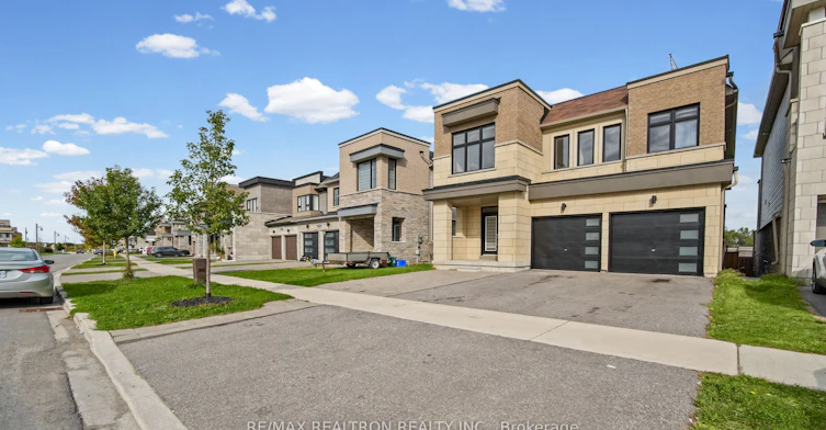 123 Yacht Drive, Clarington, ON, L1C 1Z8 - 2