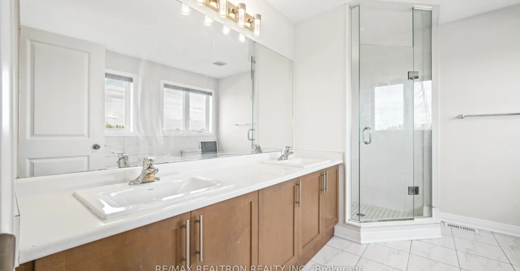 123 Yacht Drive, Clarington, ON, L1C 1Z8 - 24