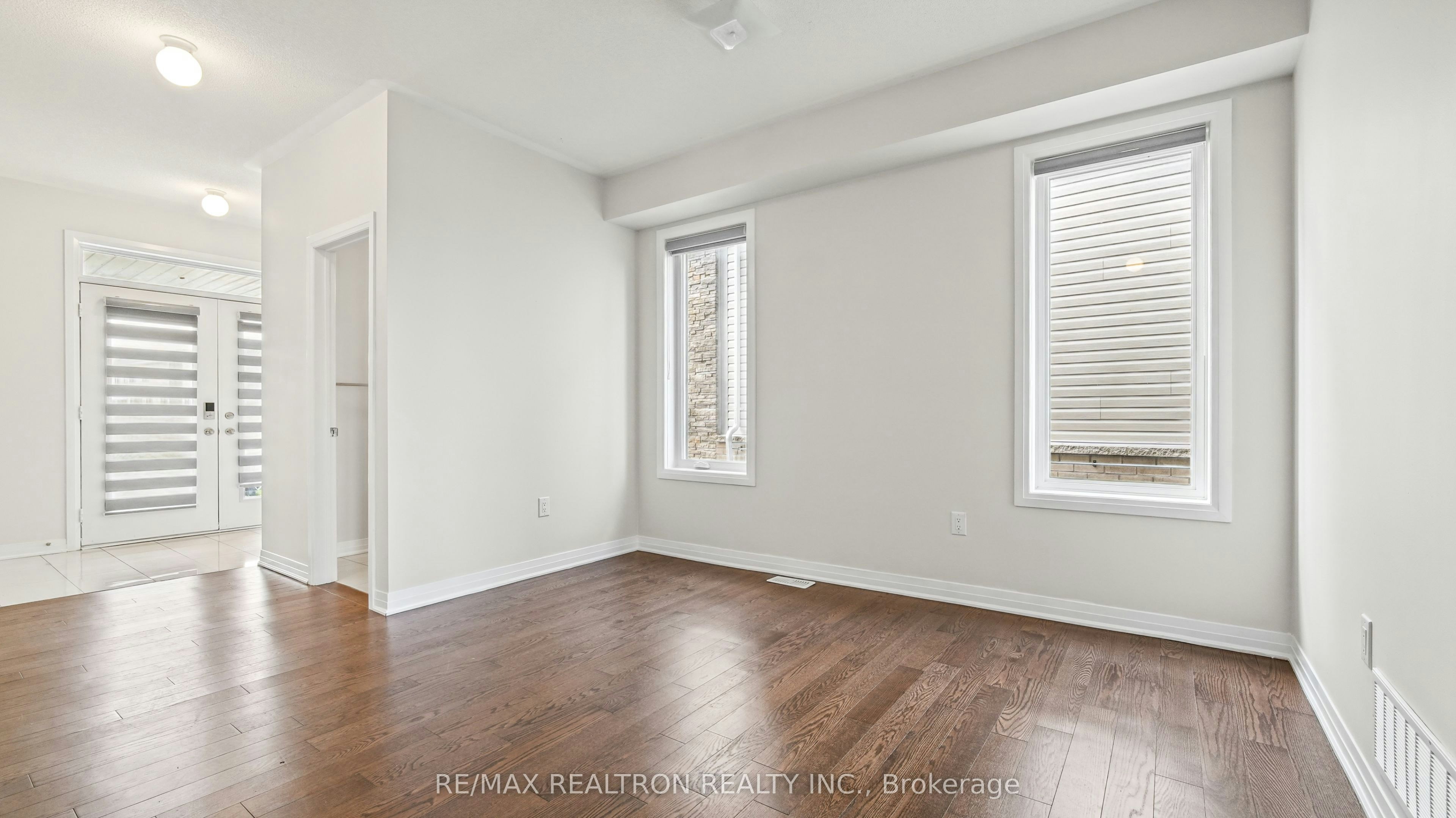 123 Yacht Drive, Clarington, ON, L1C 1Z8 - 8