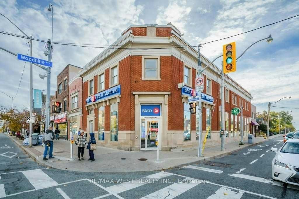 202-2083 Danforth Avenue, Toronto, ON, M4C 1K1