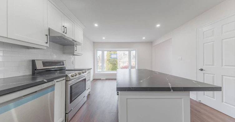 Upper-39 Stansbury Crescent, Toronto, ON, M1K 4R7 - 18