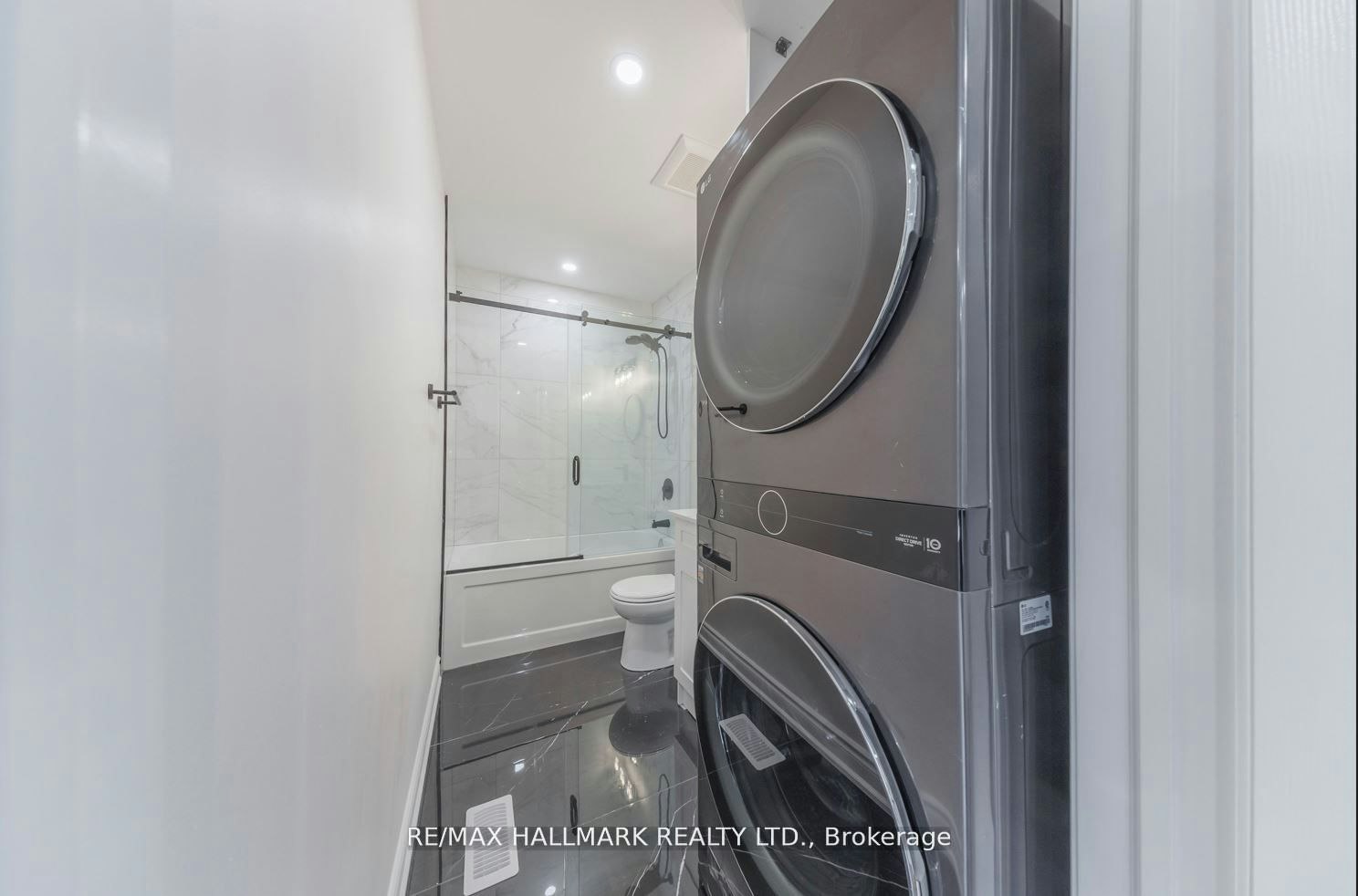 Upper-39 Stansbury Crescent, Toronto, ON, M1K 4R7 - 10