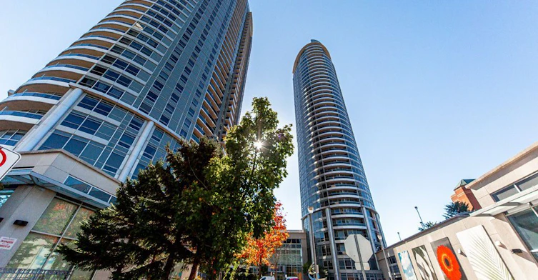 2709-125 Village Green Square, Toronto, ON, M1S 0G3