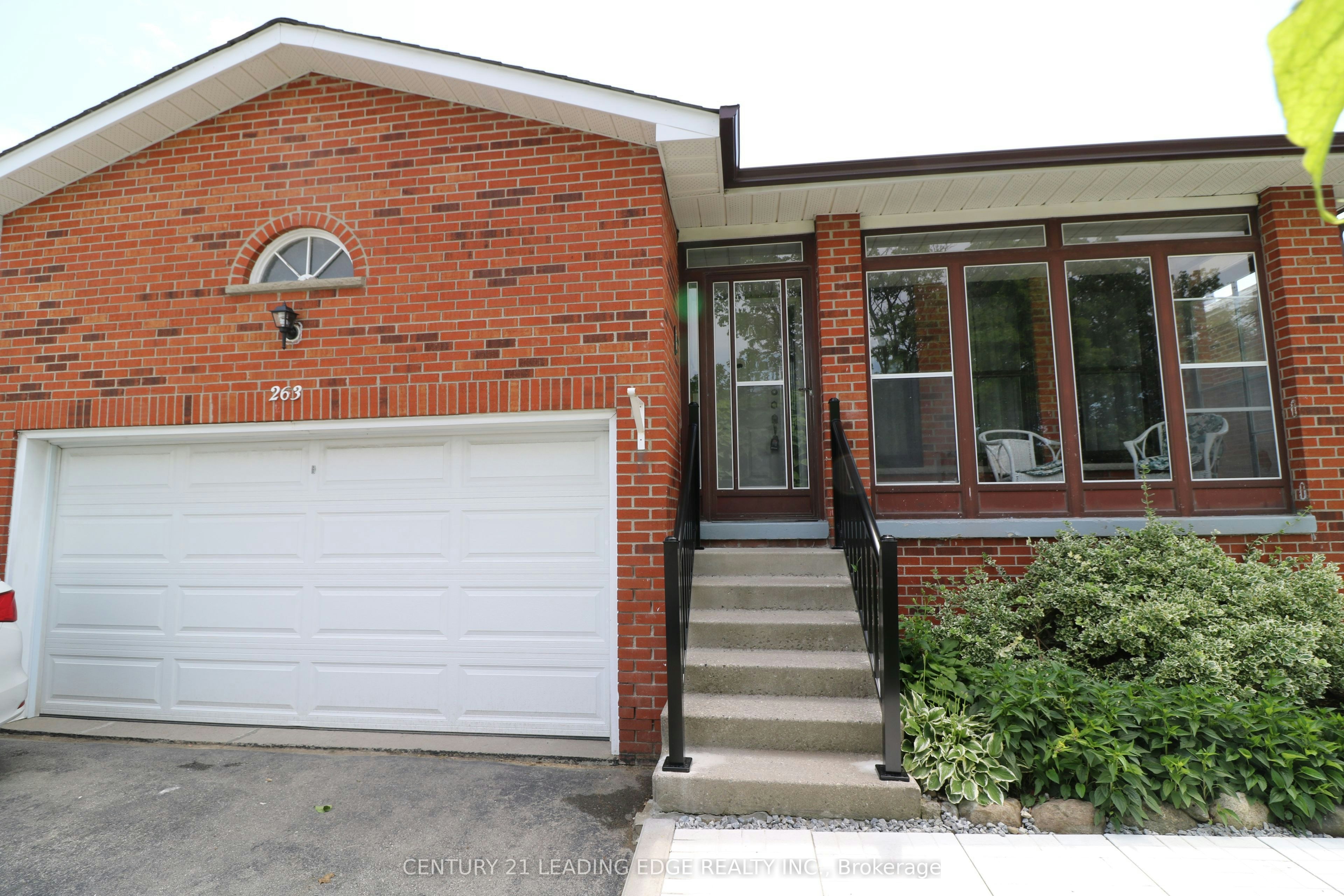 BSMT-263 Ingleton Boulevard, Toronto, ON, M1V 2A3