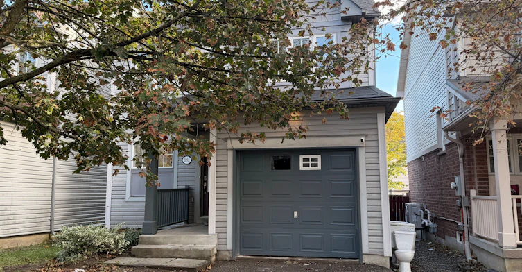 1892 Secretariat Place, Oshawa, ON, L1L 1C7 - 3