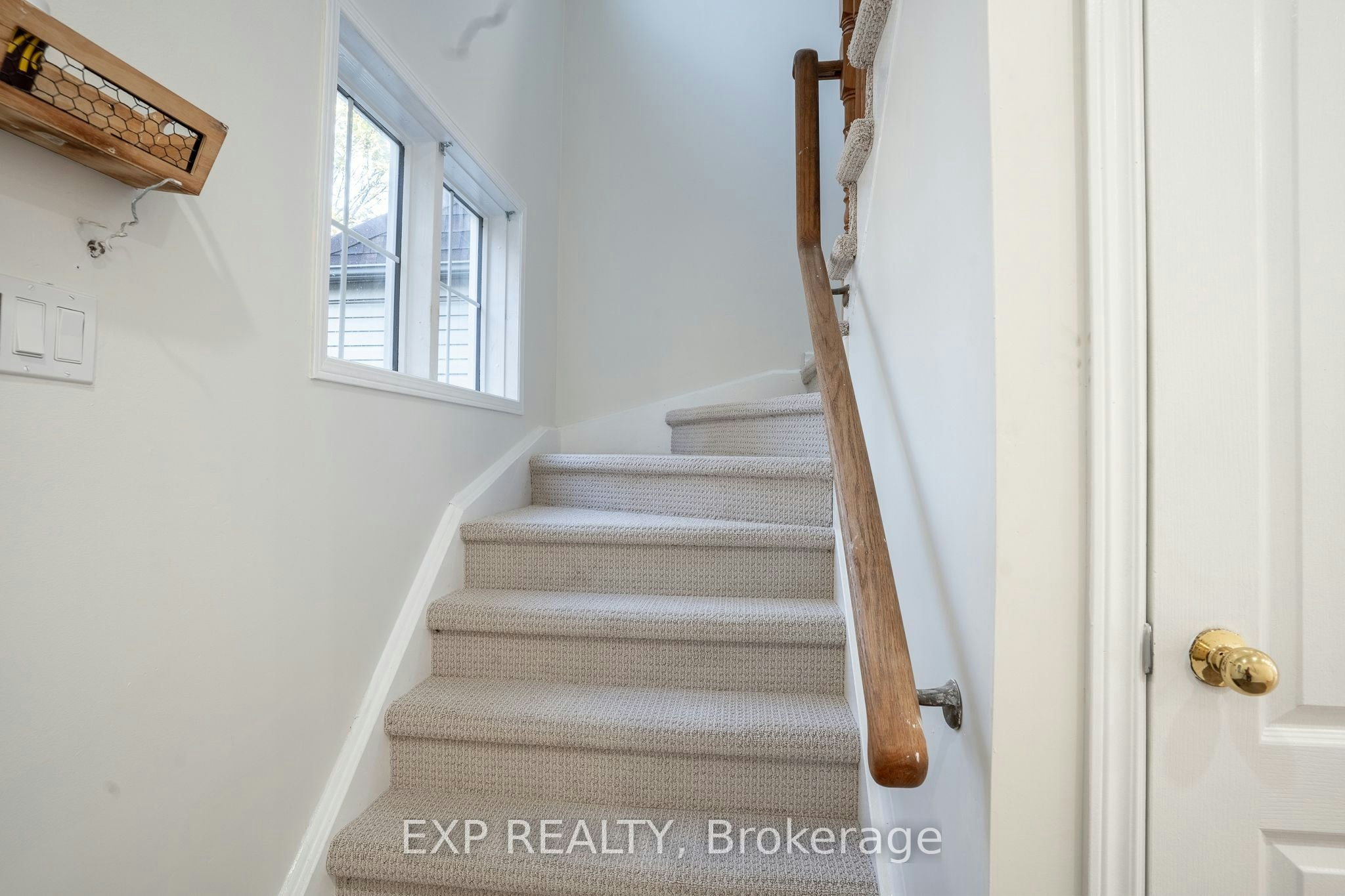 1892 Secretariat Place, Oshawa, ON, L1L 1C7 - 7