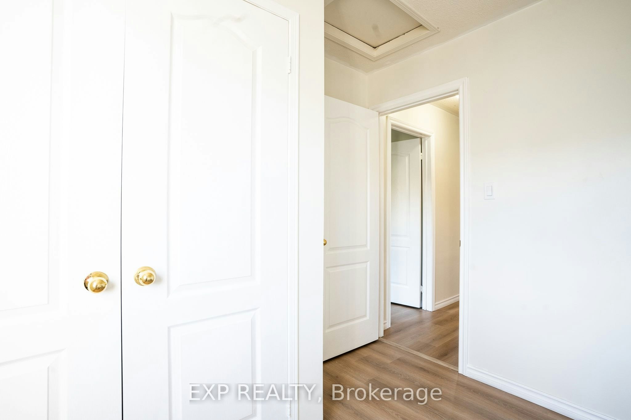 1892 Secretariat Place, Oshawa, ON, L1L 1C7 - 12