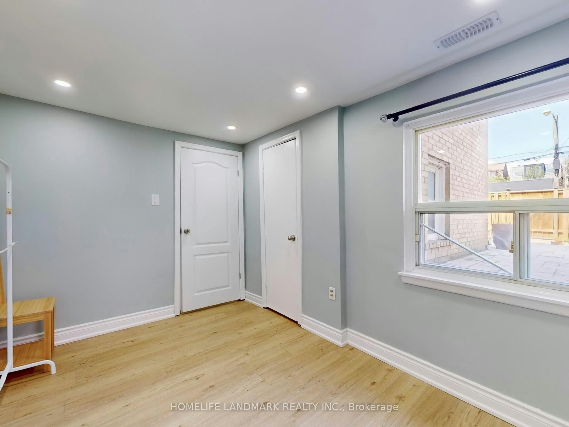 First Floor & Basement-24 Kewbeach Avenue, Toronto, ON, M4L 1B7 - 19