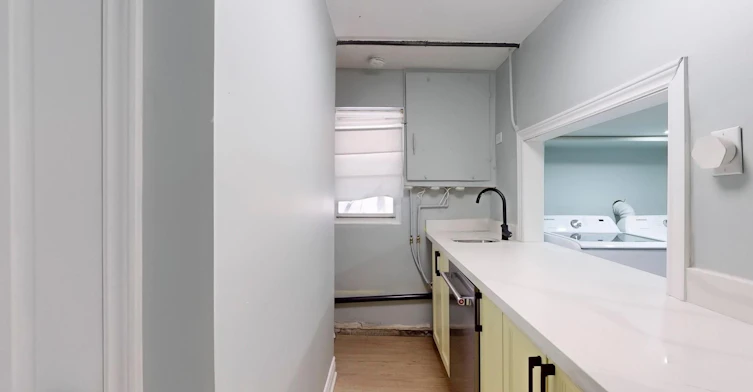 First Floor & Basement-24 Kewbeach Avenue, Toronto, ON, M4L 1B7 - 20