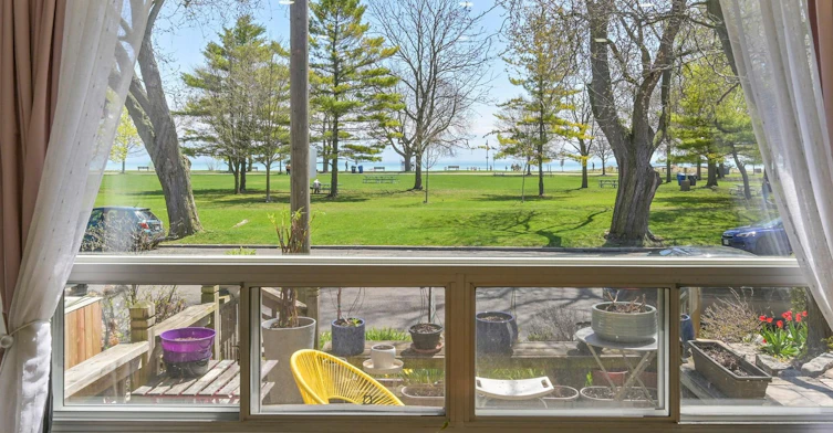 First Floor & Basement-24 Kewbeach Avenue, Toronto, ON, M4L 1B7 - 10
