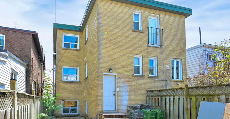 First Floor & Basement-24 Kewbeach Avenue, Toronto, ON, M4L 1B7 - 24