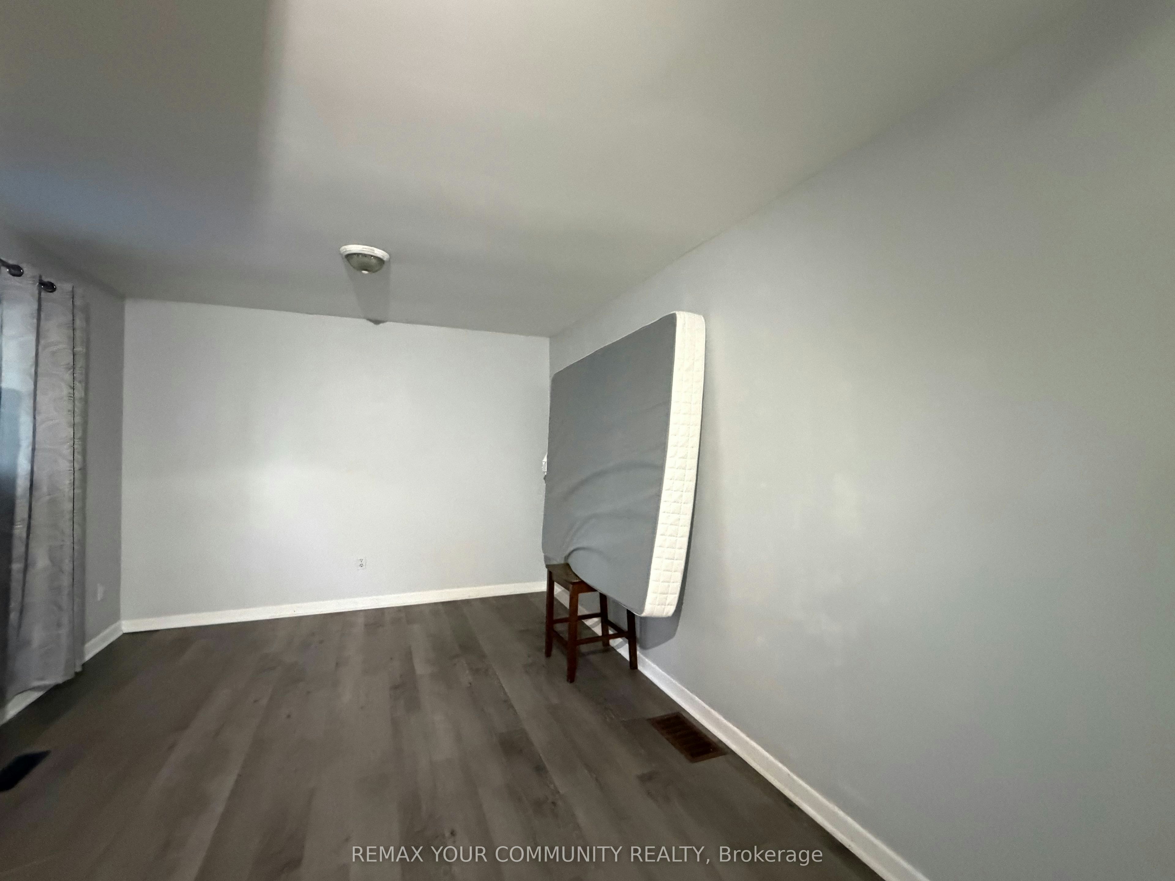 15 Hutcherson Square, Toronto, ON, M1B 1C5 - 12