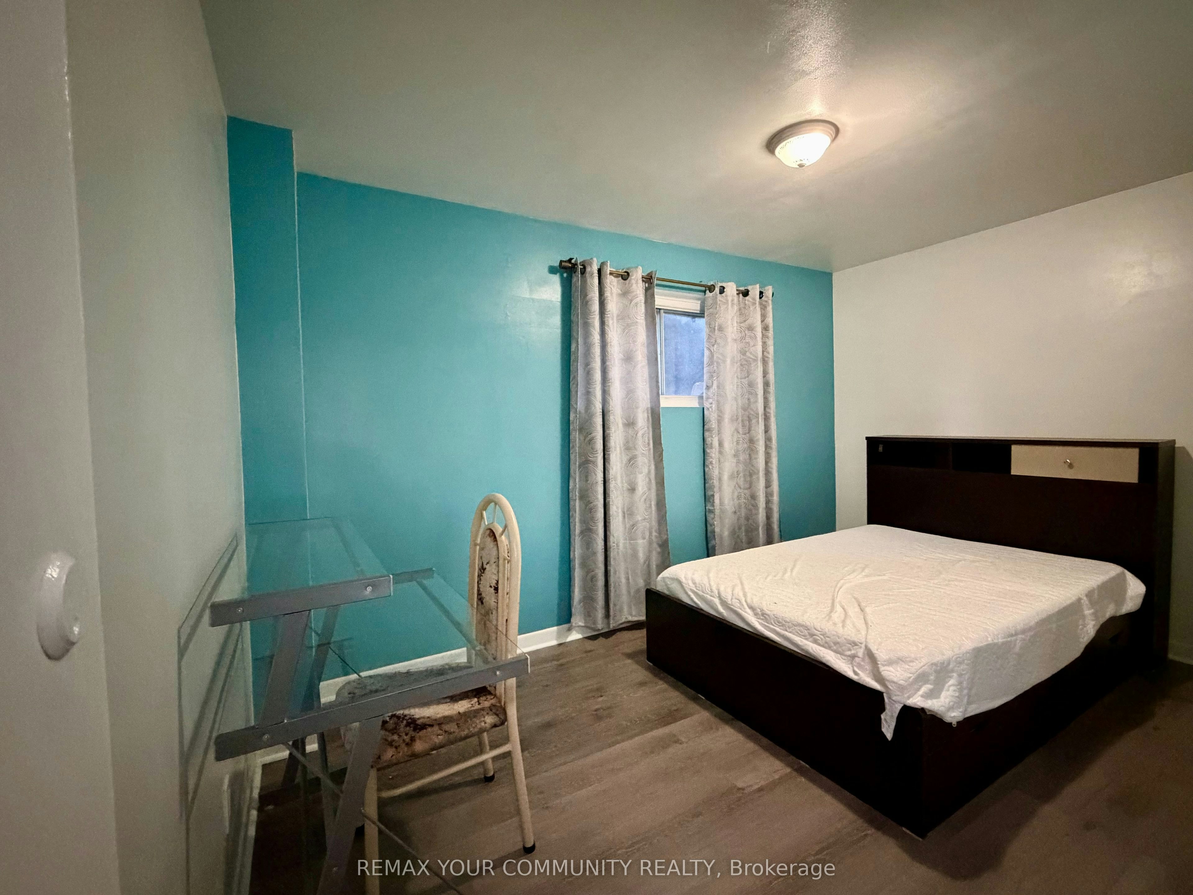 15 Hutcherson Square, Toronto, ON, M1B 1C5 - 10