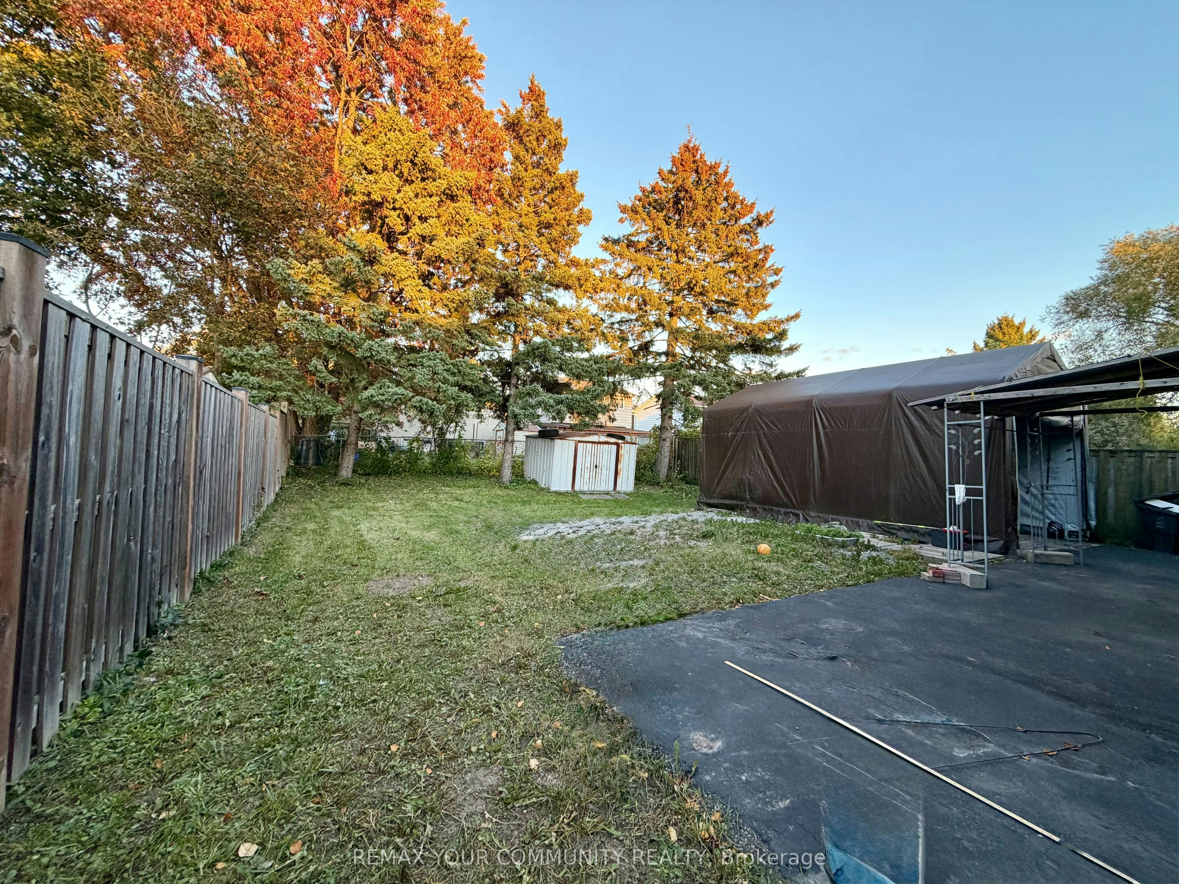 15 Hutcherson Square, Toronto, ON, M1B 1C5 - 4