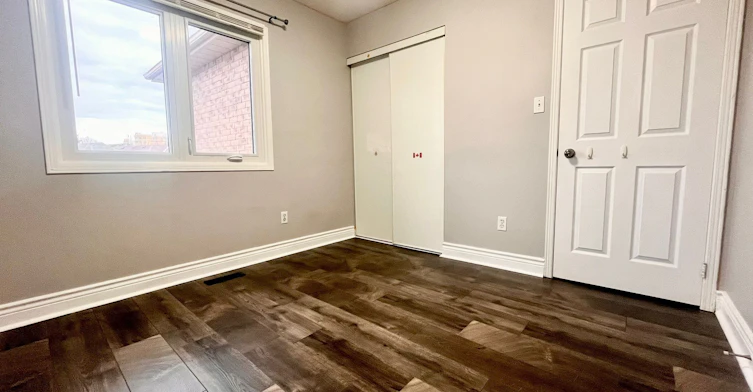 5 Knotty Pine Drive, Whitby, ON, L1R 2J6 - 10