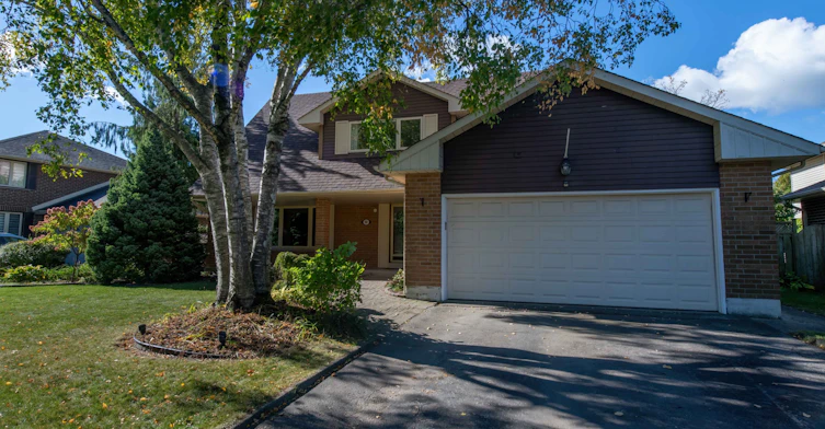 83 Anstead Crescent, Ajax, ON, L1S 3X4
