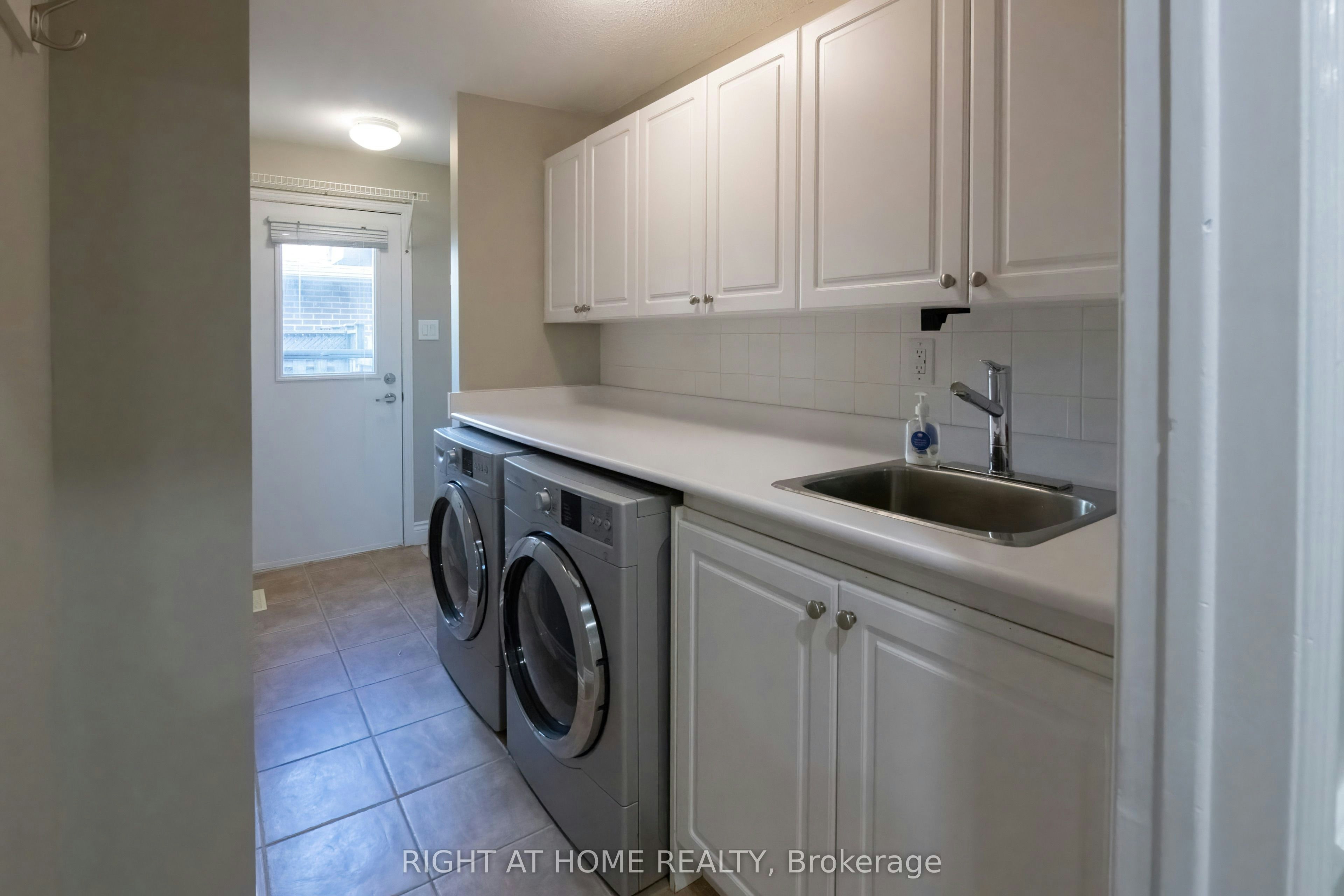 83 Anstead Crescent, Ajax, ON, L1S 3X4 - 22