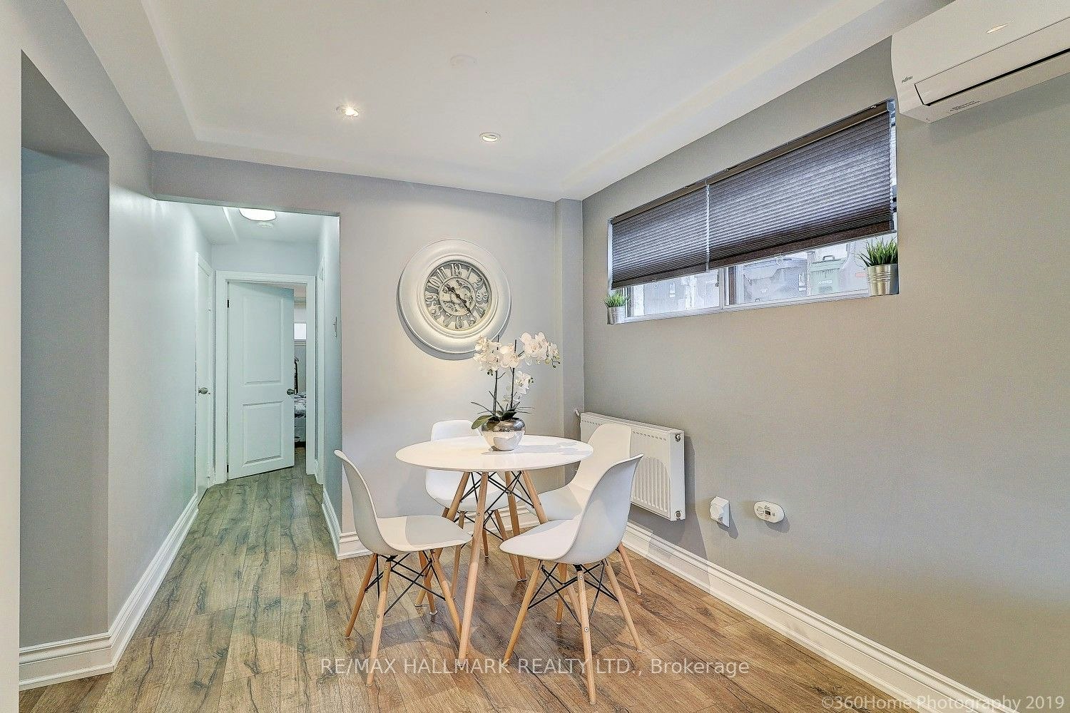 3 Cosburn Avenue, Toronto, ON, M4K 2E6 - 13
