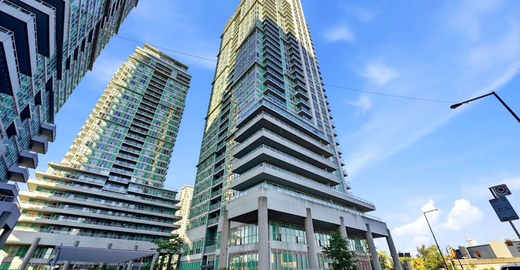 203-70 Town Centre Court, Toronto, ON, M1P 0B2