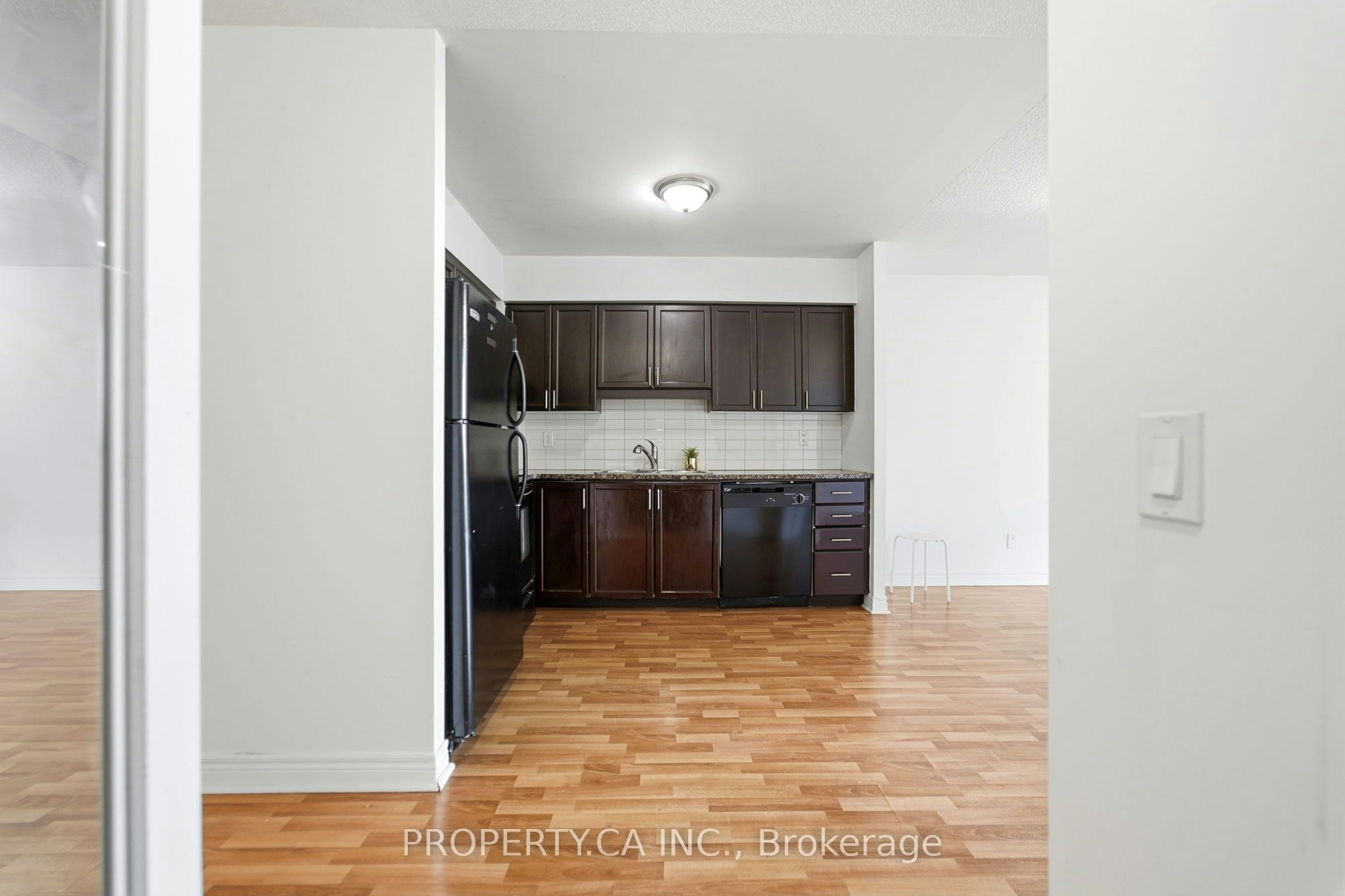 203-70 Town Centre Court, Toronto, ON, M1P 0B2 - 7