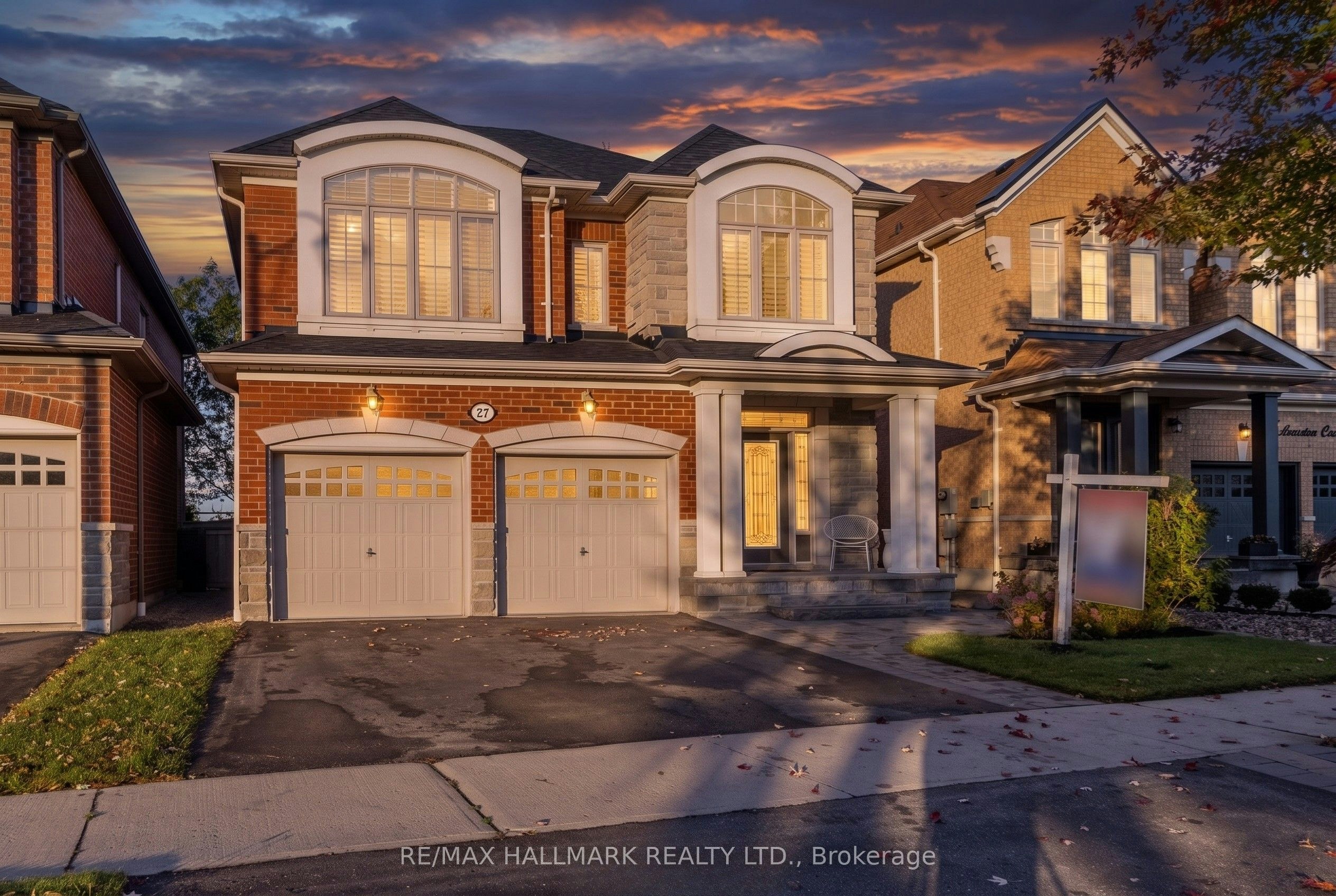 27 Beverton Crescent, Ajax, ON, L1T 0L8